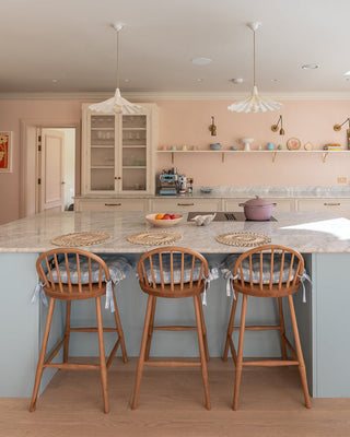 5 Kitchen Decorating Ideas That Add Character