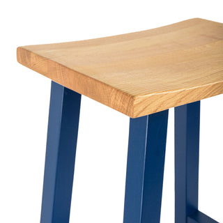 Isu Bar Stool