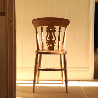 Farmhouse Fiddle Back Chair